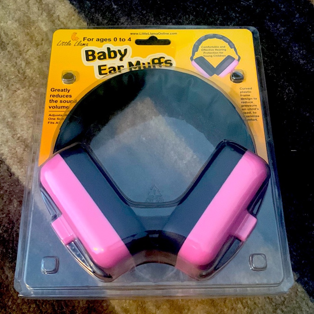 NWT Little Llama Baby Ear muffs, noise cancelling headphone
